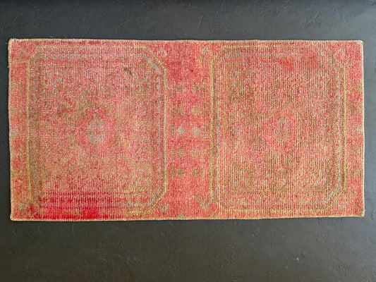 Mini vintage Turkish rug